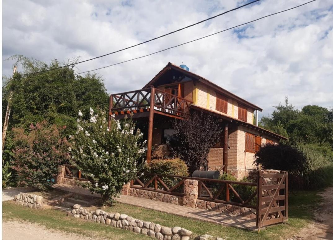 Cabanas Thijada Mina Clavero Rum bild